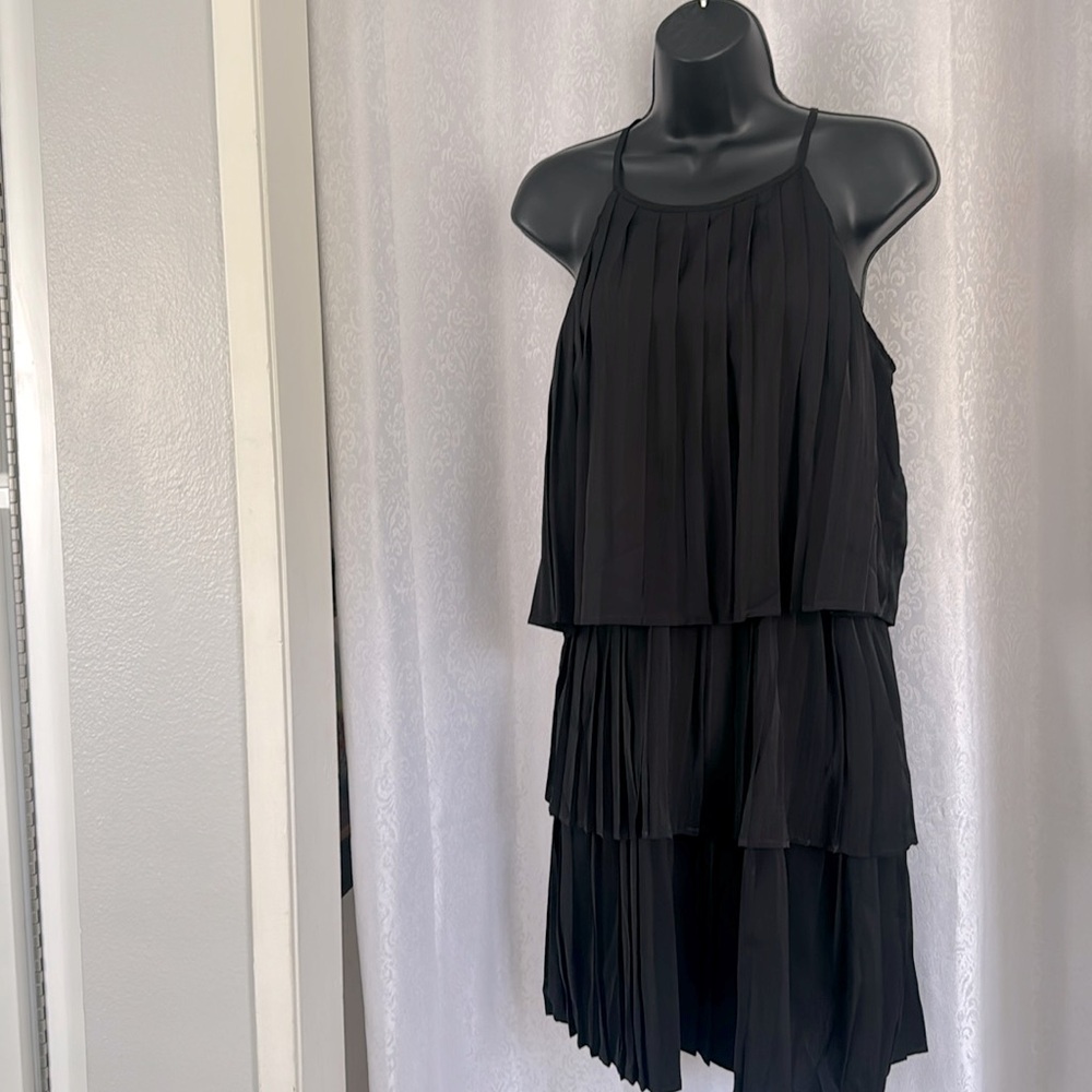 FASHION COCKTAIL BLACK DRESS Sz: M